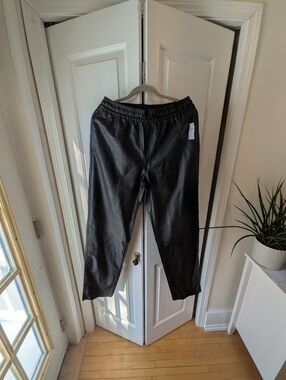 Old Navy Black Faux Leather Jogger Sweatpants